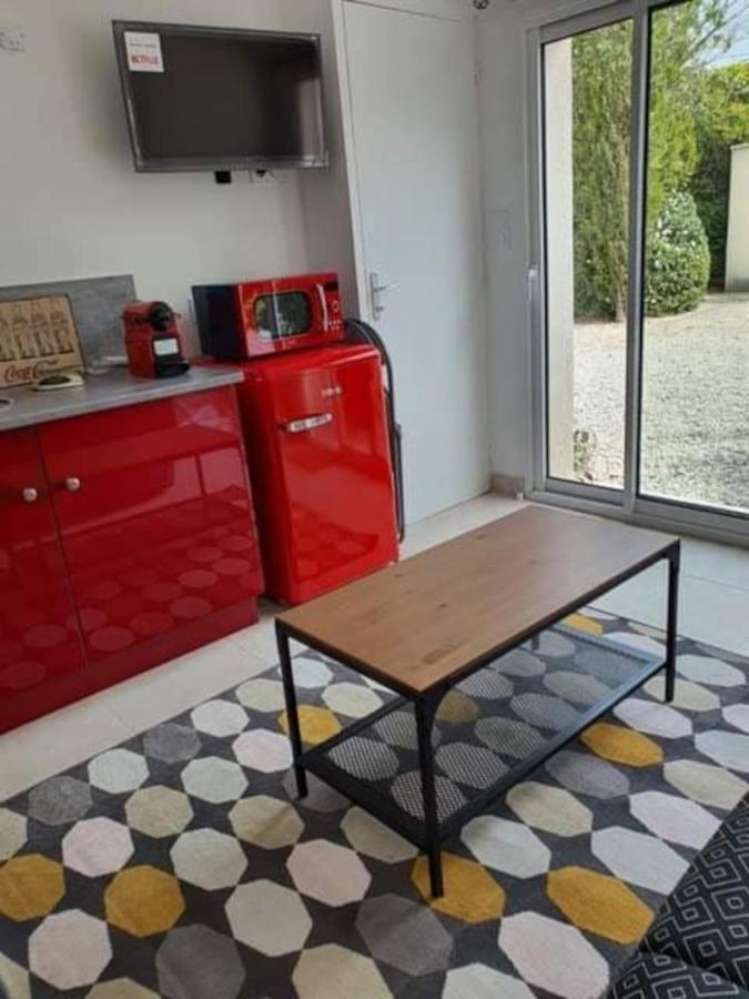 … Et La Fourmi Villa Saumane-de-Vaucluse Esterno foto