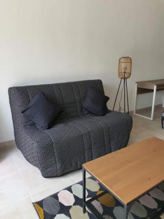 … Et La Fourmi Villa Saumane-de-Vaucluse Esterno foto